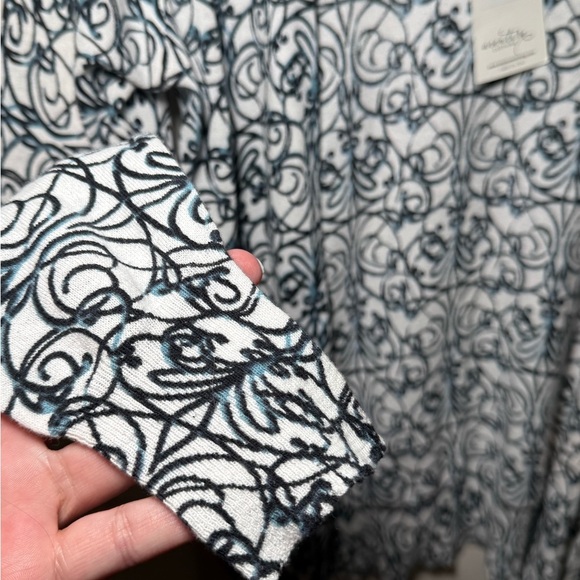 Aventara clothing pearl button up cardigan, size medium - Picture 4 of 6